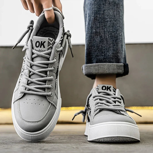 Men's Canvas Shoes Summer Breathable Casual Board Shoes Niche Design Sense Youth Lightweight Sports Cloth Shoes