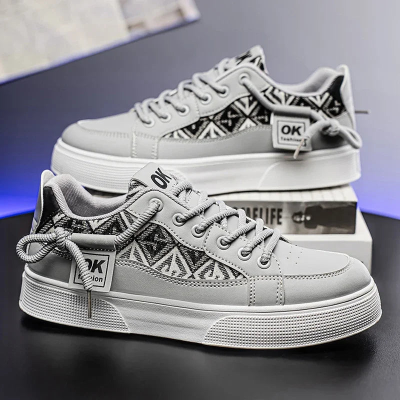 Men's Canvas Shoes Summer Breathable Casual Board Shoes Niche Design Sense Youth Lightweight Sports Cloth Shoes