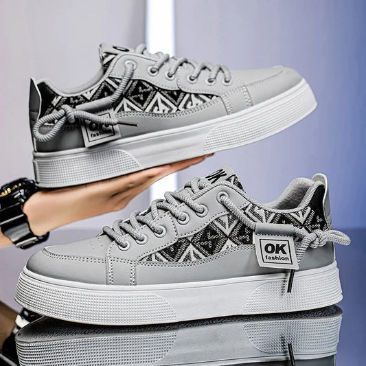 Men's Canvas Shoes Summer Breathable Casual Board Shoes Niche Design Sense Youth Lightweight Sports Cloth Shoes